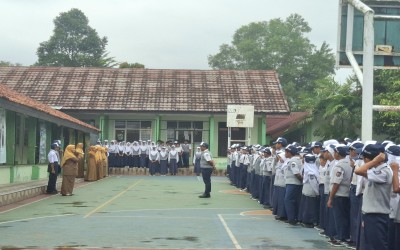 Pentingnya Mengatur Waktu -  Amanat Pembina Upacara Bendera Senin Ini